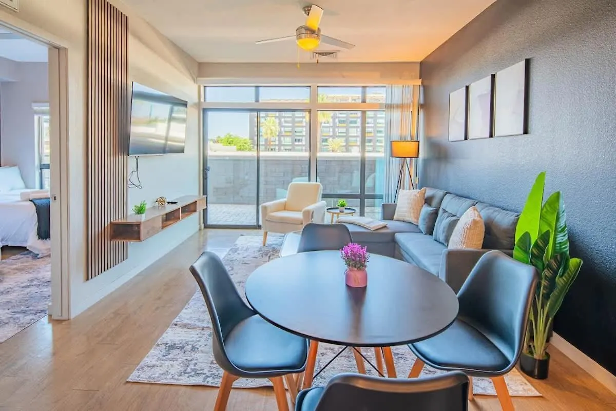 Homey 1Bd - Dt Phx - Parking, Gym, Pool - Sleeps 6 Phoenix